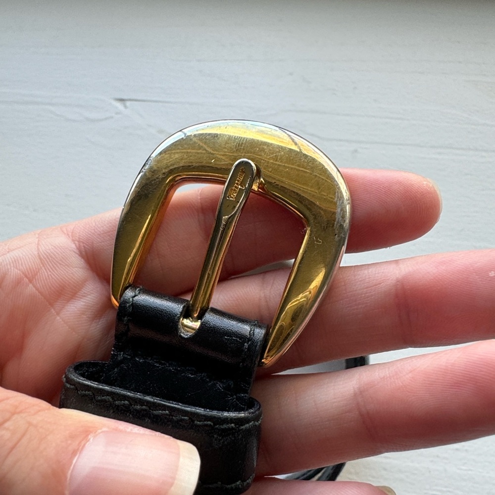 Salvatore Ferragamo Women’s Belt with Accented Details - Picture 4 of 17